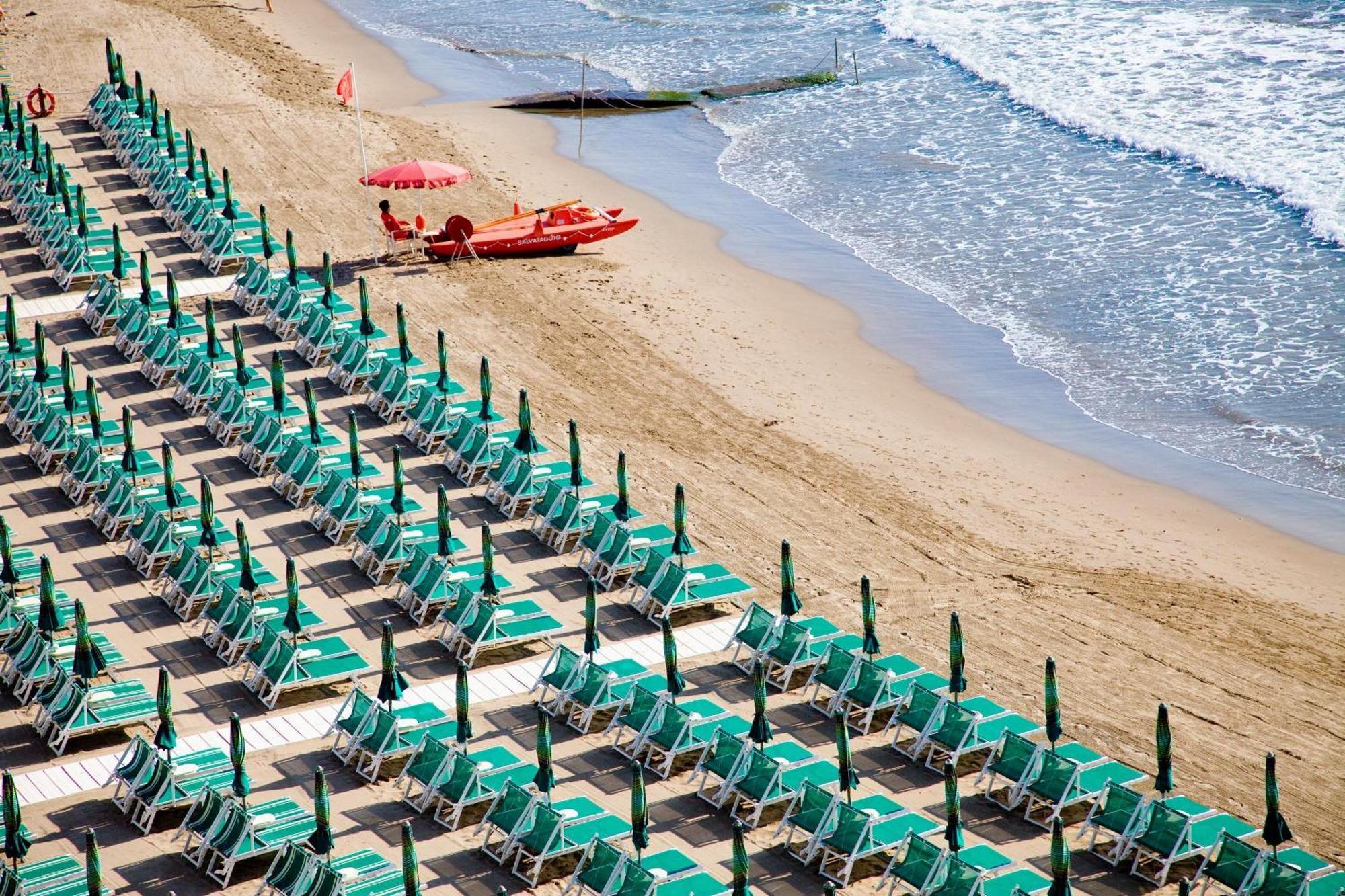 Hotel Metropol Diano Marina Exterior foto