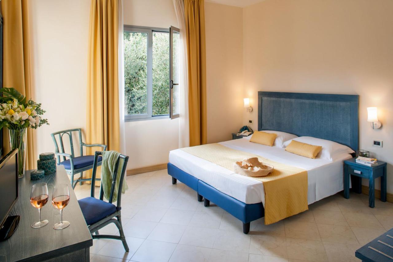 Hotel Metropol Diano Marina Quarto foto